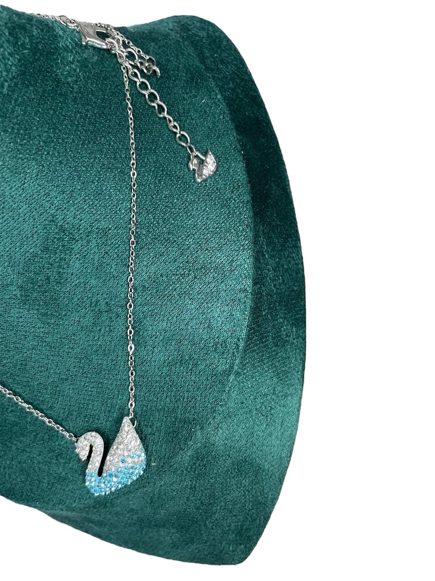 Collar Iconic Swan