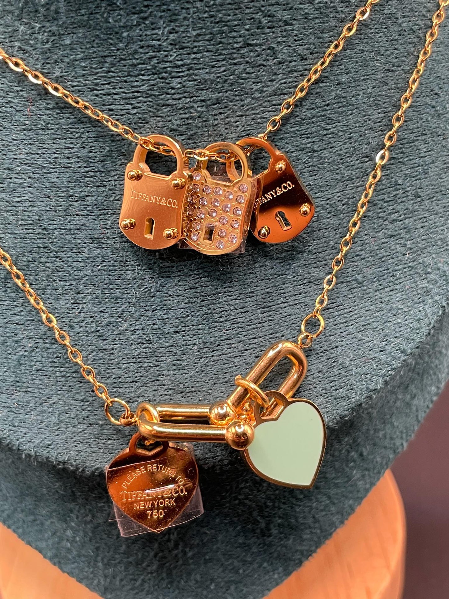 Return to LOVE (3Locks)